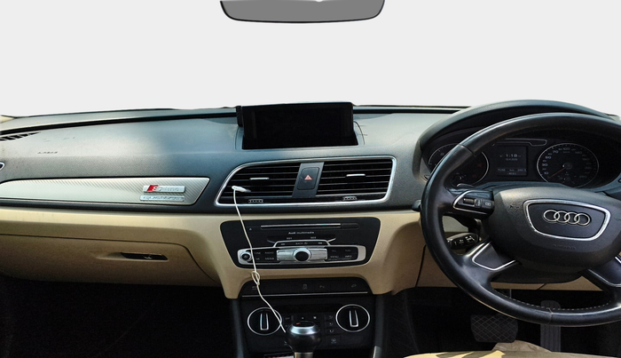 2018 Audi Q3 35 TDI Quattro, Diesel, Automatic, 75,293 km, interior