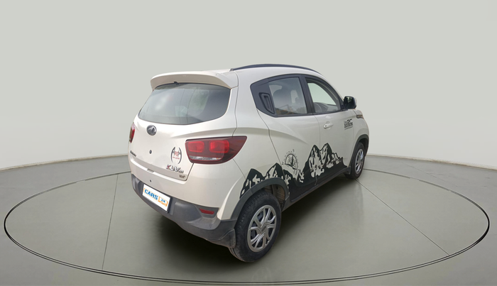 2016 Mahindra Kuv100 K4 6 STR, Petrol, Manual, 61,985 km, exterior