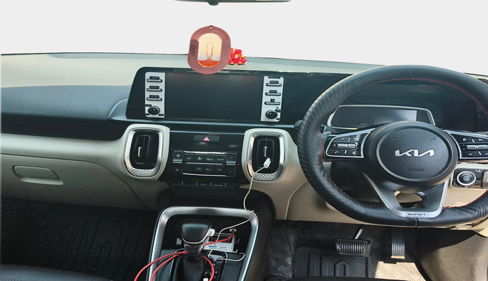 2022 KIA SONET HTX 1.5 AT, Diesel, Automatic, 1,37,692 km, interior