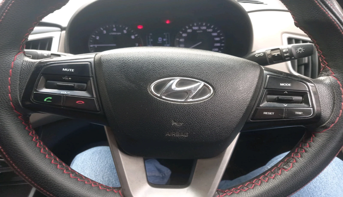 2016 Hyundai Creta SX PLUS 1.6 PETROL, Petrol, Manual, 1,12,935 km, interior