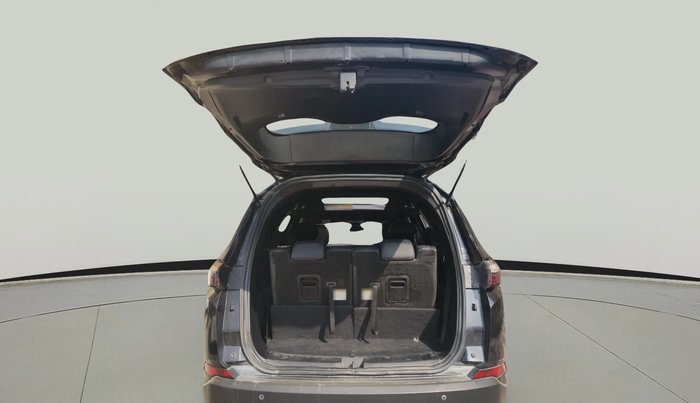 2022 Tata Safari XZ PLUS, Diesel, Manual, 76,084 km, exterior