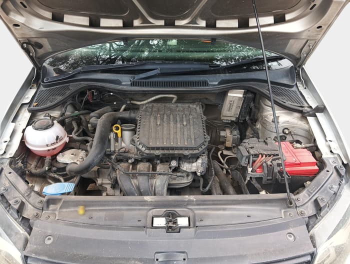 2018 Volkswagen Ameo HIGHLINE PLUS 1.0L 16 ALLOY, Petrol, Manual, 1,21,547 km, exterior