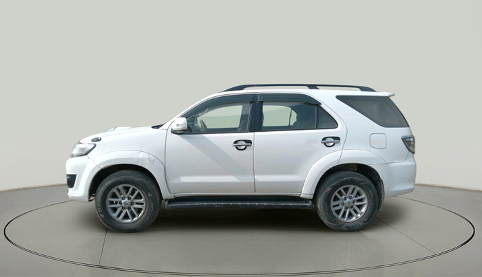 2013 Toyota Fortuner 3.0 4X2 MT, Diesel, Manual, 2,05,058 km, exterior