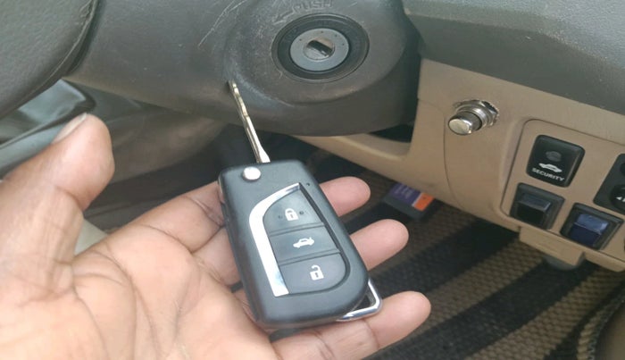 2013 Toyota Fortuner 3.0 4X2 MT, Diesel, Manual, 2,05,058 km, interior