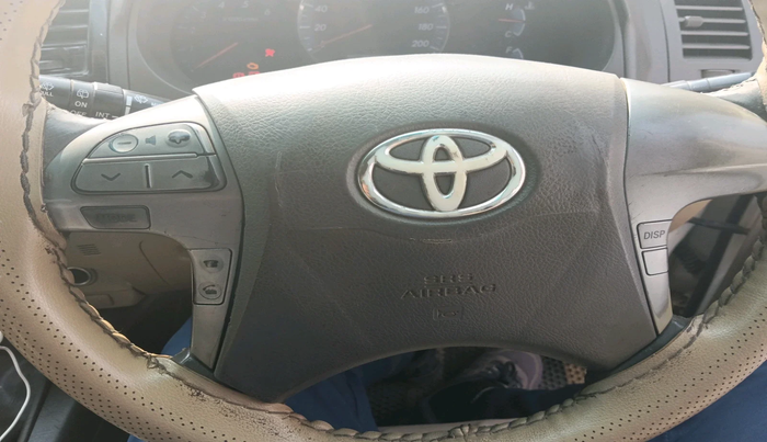 2013 Toyota Fortuner 3.0 4X2 MT, Diesel, Manual, 2,05,058 km, interior