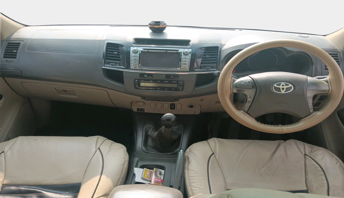 2013 Toyota Fortuner 3.0 4X2 MT, Diesel, Manual, 2,05,058 km, interior