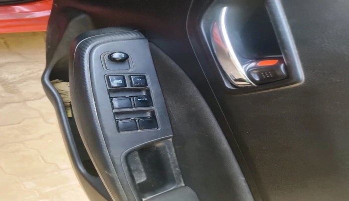 2022 Maruti Swift VXI, Petrol, Manual, 49,099 km, interior