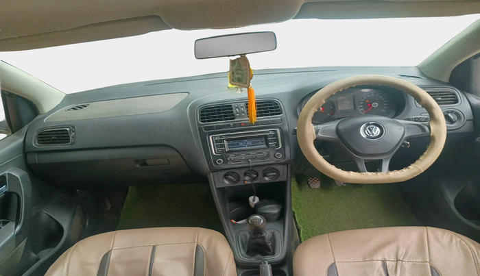 2014 Volkswagen Polo COMFORTLINE 1.5L, Diesel, Manual, 66,033 km, interior