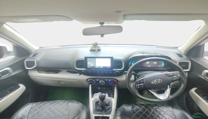 2022 Hyundai VENUE S 1.2, Petrol, Manual, 1,10,579 km, interior