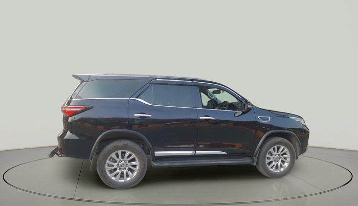 2024 Toyota Fortuner 4X4 AT 2.8 DIESEL, Diesel, Automatic, 36,726 km, exterior