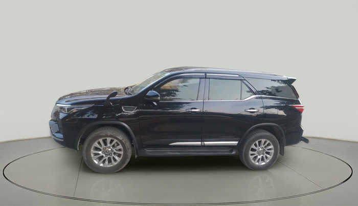 2024 Toyota Fortuner 4X4 AT 2.8 DIESEL, Diesel, Automatic, 36,726 km, exterior