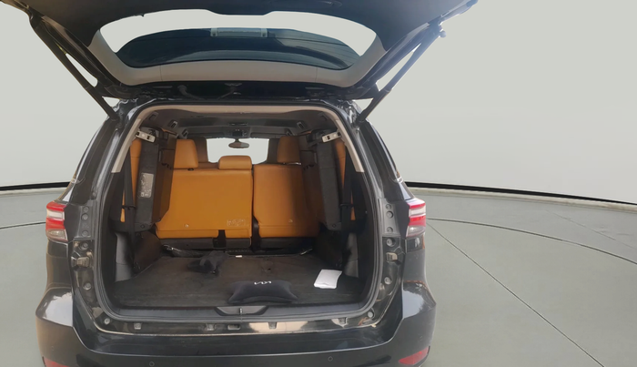 2024 Toyota Fortuner 4X4 AT 2.8 DIESEL, Diesel, Automatic, 36,726 km, exterior