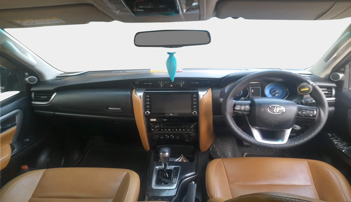 2024 Toyota Fortuner 4X4 AT 2.8 DIESEL, Diesel, Automatic, 36,726 km, interior