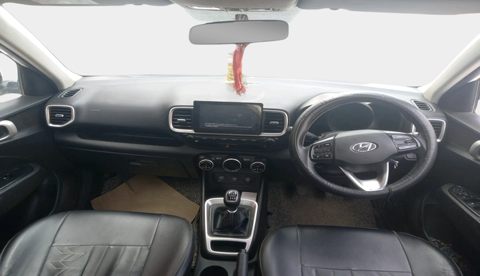 2019 Hyundai VENUE SX 1.4 CRDI, Diesel, Manual, 91,200 km, interior