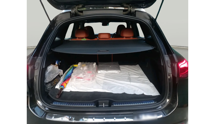 2024 Mercedes Benz GLC CLASS 300 4MATIC, Hybrid, Automatic, 26,114 km, exterior