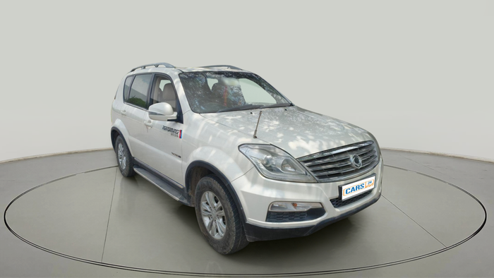Used 2014 Ssangyong Rexton RX5 Manual | CARS24