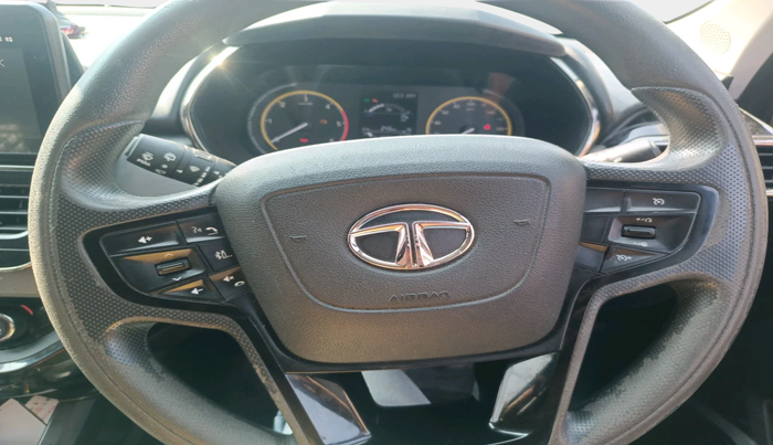 2023 Tata Harrier XT PLUS 2.0L KRYOTEC DARK EDITON, Diesel, Manual, 68,061 km, interior