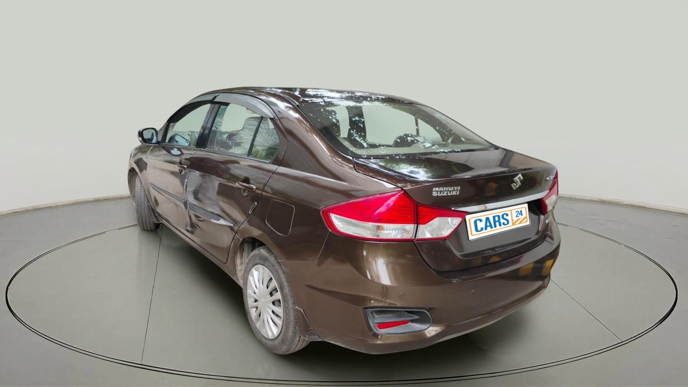 2015 Maruti Ciaz VDI +, Diesel, Manual, 1,74,125 km, exterior