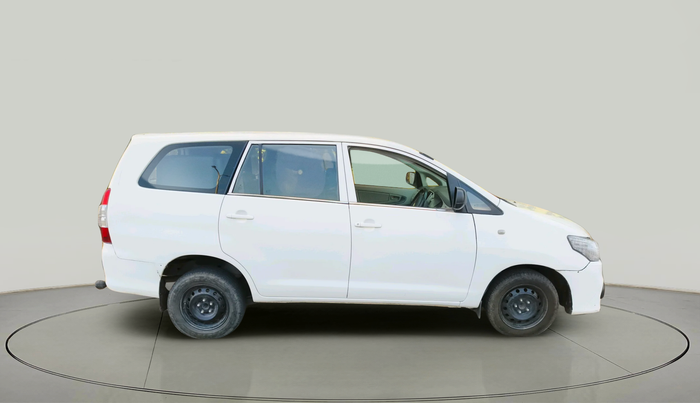 2012 Toyota Innova 2.5 G 8 STR, Diesel, Manual, 1,28,094 km, exterior