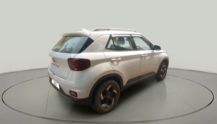 2020 Hyundai VENUE SX 1.5 CRDI, Diesel, Manual, 1,32,672 km, exterior