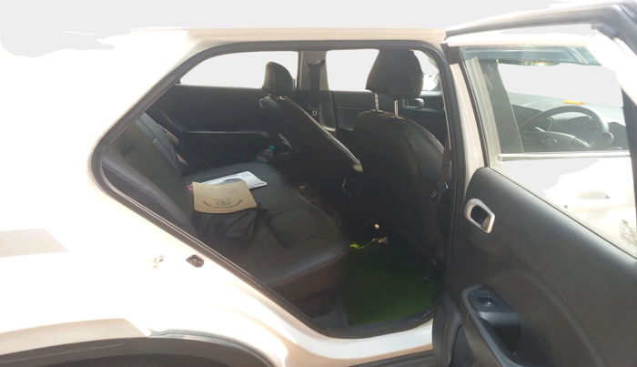 2020 Hyundai VENUE SX 1.5 CRDI, Diesel, Manual, 1,32,672 km, interior