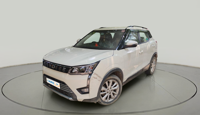 2019 Mahindra XUV300 W8 1.5 DIESEL, Diesel, Manual, 1,41,342 km, exterior