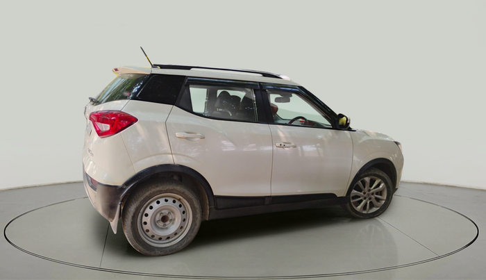 2019 Mahindra XUV300 W8 1.5 DIESEL, Diesel, Manual, 1,41,342 km, exterior