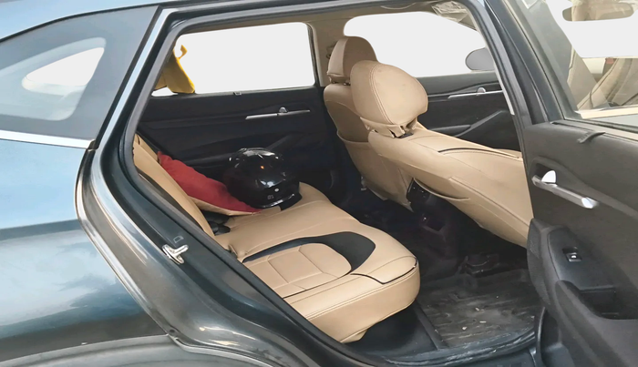 2020 KIA SELTOS HTK PLUS AT 1.5 DIESEL, Diesel, Automatic, 39,400 km, interior