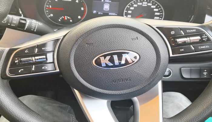 2020 KIA SELTOS HTK PLUS AT 1.5 DIESEL, Diesel, Automatic, 39,400 km, interior