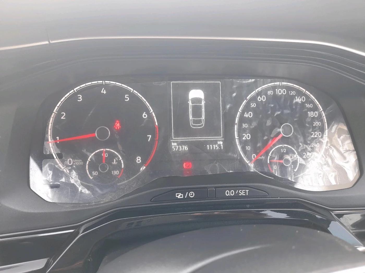 2022 Volkswagen VIRTUS HIGHLINE TSI 1.0 MT, Petrol, Manual, 57,376 km, interior