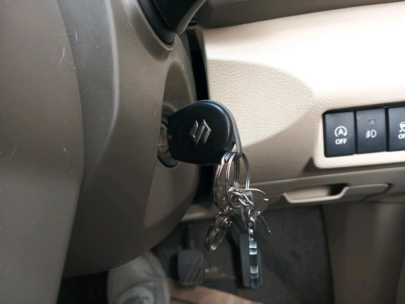 2022 Maruti Ertiga VXI SHVS, Petrol, Manual, 19,678 km, interior