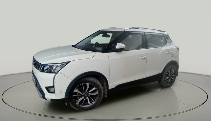2019 Mahindra XUV300 W8 (O) 1.5 DIESEL, Diesel, Manual, 1,52,000 km, exterior