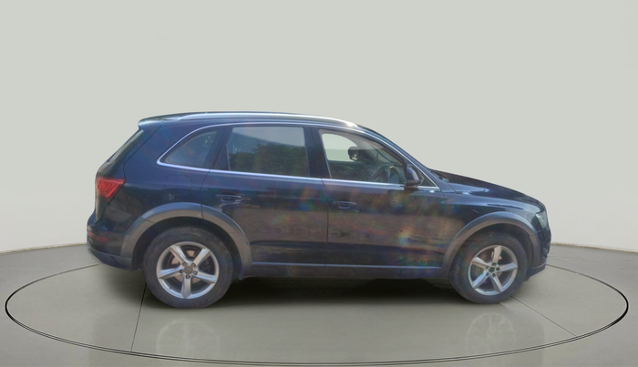 2013 Audi Q5 2.0 TDI QUATTRO, Diesel, Automatic, 1,82,954 km, exterior