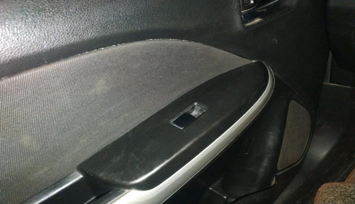 2016 Maruti Baleno ALPHA DIESEL 1.3, Diesel, Manual, 1,86,255 km, interior