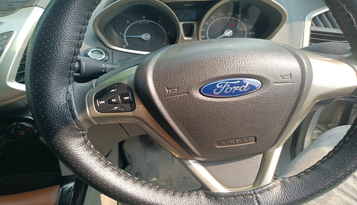 2017 Ford Ecosport TITANIUM 1.5L DIESEL, Diesel, Manual, 1,04,733 km, interior