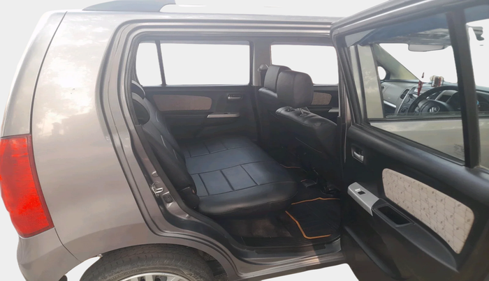 2016 Maruti Wagon R 1.0 VXI, Petrol, Manual, 29,645 km, interior