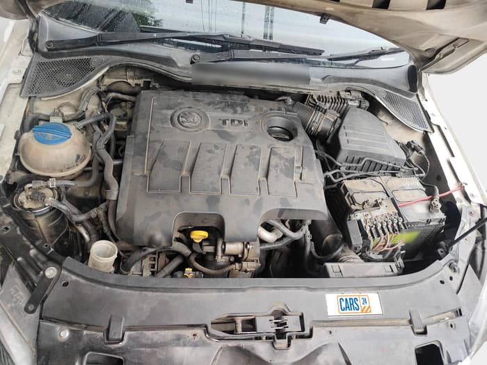 2015 Skoda Rapid AMBITION 1.5 TDI AT, Diesel, Automatic, 1,26,080 km, exterior