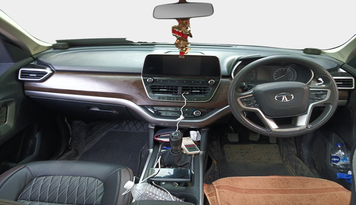 2021 Tata Harrier XT PLUS 2.0L KRYOTEC, Diesel, Manual, 76,961 km, interior