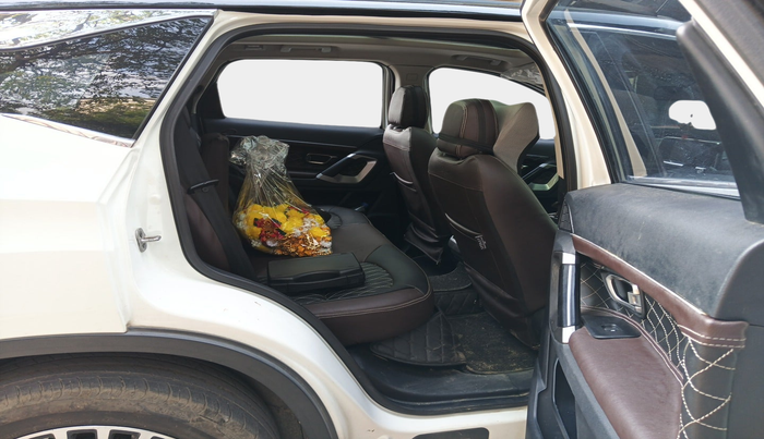 2021 Tata Harrier XT PLUS 2.0L KRYOTEC, Diesel, Manual, 76,961 km, interior