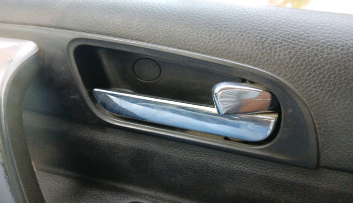 2019 Tata Safari Storme 2.2 EX 4X2, Diesel, Manual, 80,169 km, interior