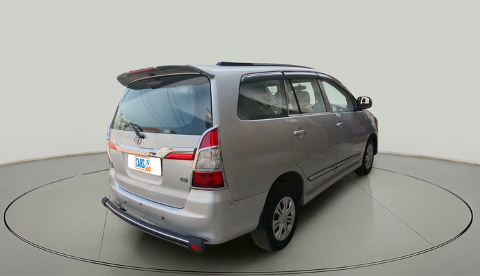 2014 Toyota Innova 2.5 GX 7 STR, Diesel, Manual, 96,442 km, exterior