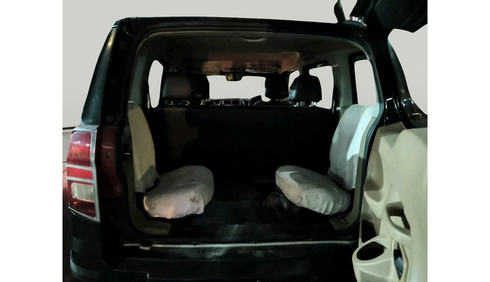 2017 Mahindra TUV300 T8, Diesel, Manual, 86,727 km, exterior