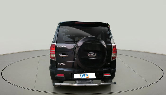 2017 Mahindra TUV300 T8, Diesel, Manual, 86,727 km, exterior