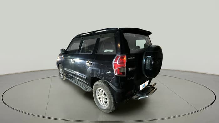 2017 Mahindra TUV300 T8, Diesel, Manual, 86,727 km, exterior