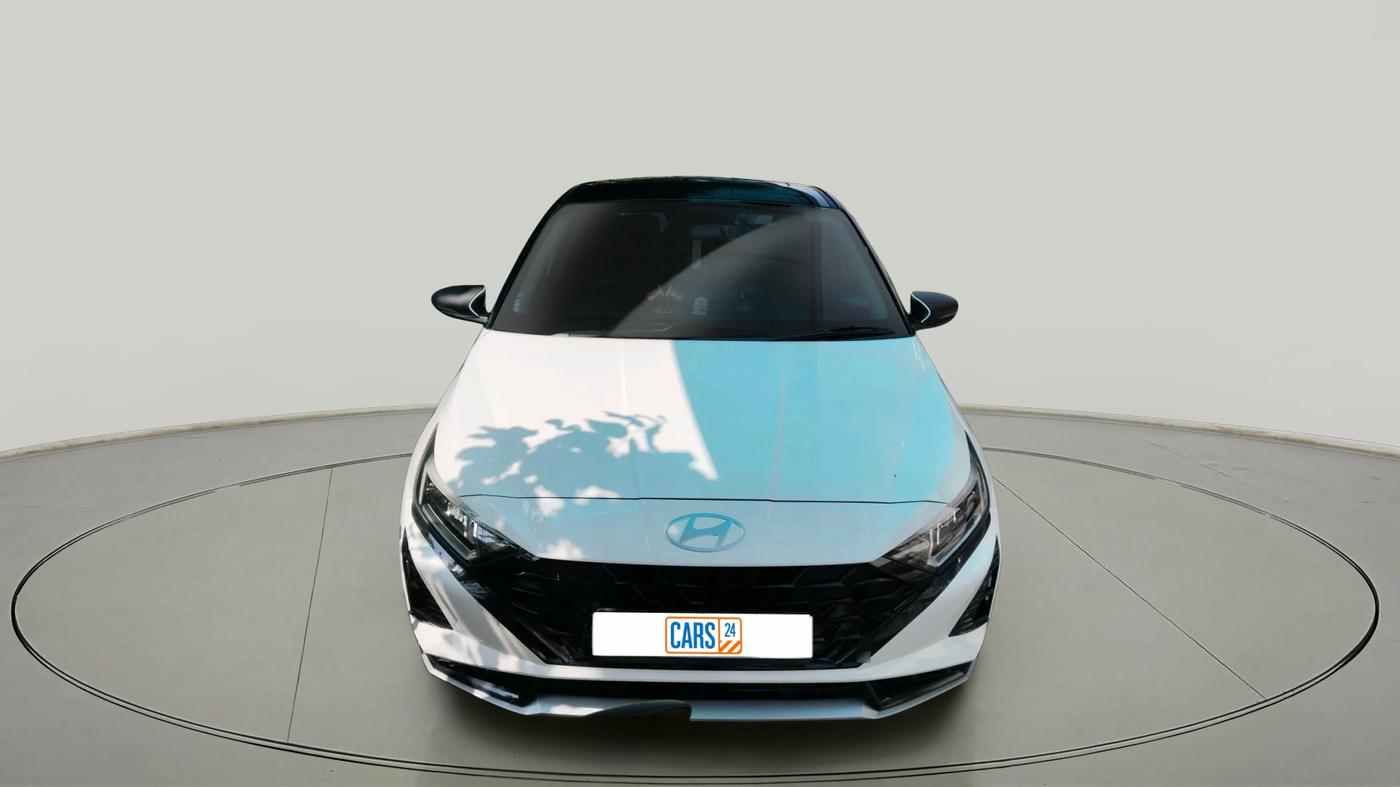 2025 Hyundai NEW I20 ASTA (O) 1.2 IVT, Petrol, Automatic, 4,840 km, exterior