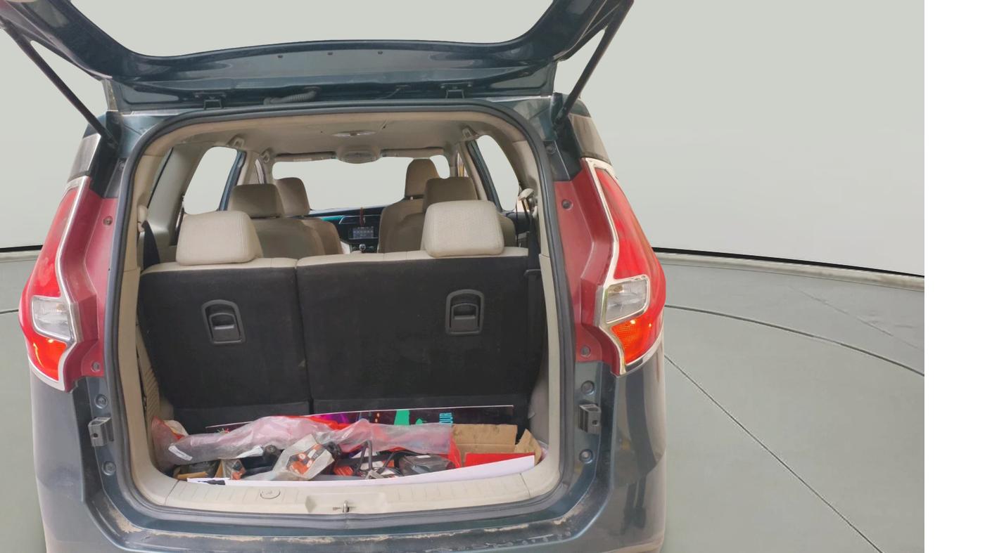 2018 Mahindra MARAZZO M8 7 STR, Diesel, Manual, 2,16,709 km, exterior