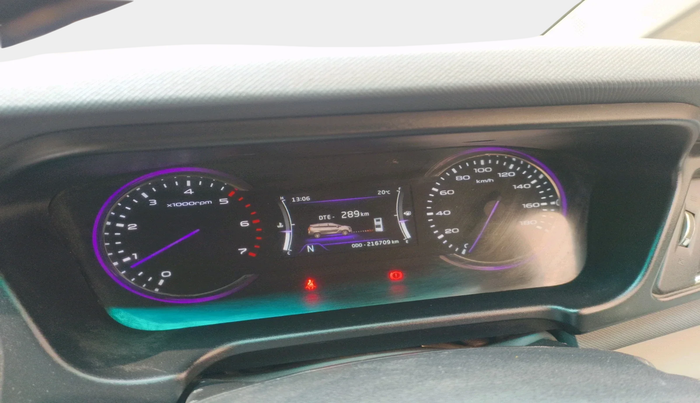 2018 Mahindra MARAZZO M8 7 STR, Diesel, Manual, 2,16,709 km, interior