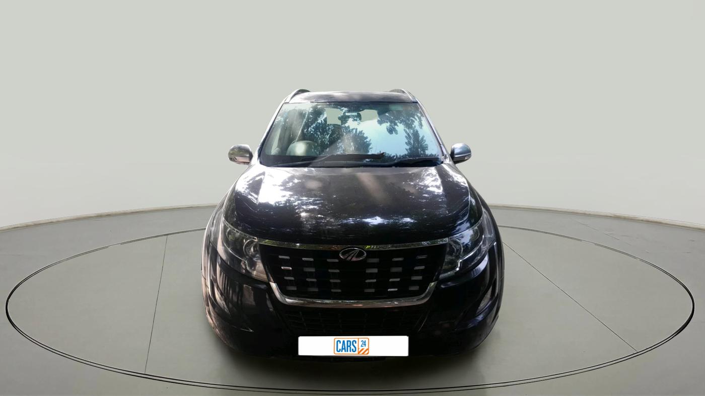 2020 Mahindra XUV500 W9, Diesel, Manual, 79,823 km, exterior