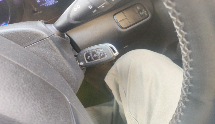 2020 Hyundai VENUE SX 1.5 CRDI, Diesel, Manual, 1,33,654 km, interior