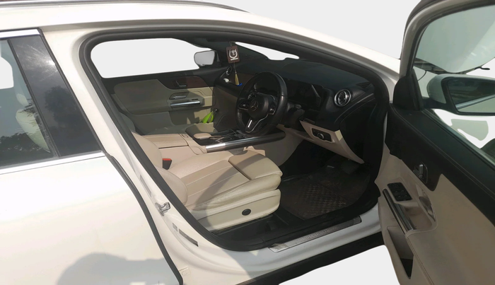 2022 Mercedes Benz GLA Class 220d, Diesel, Automatic, 44,831 km, interior